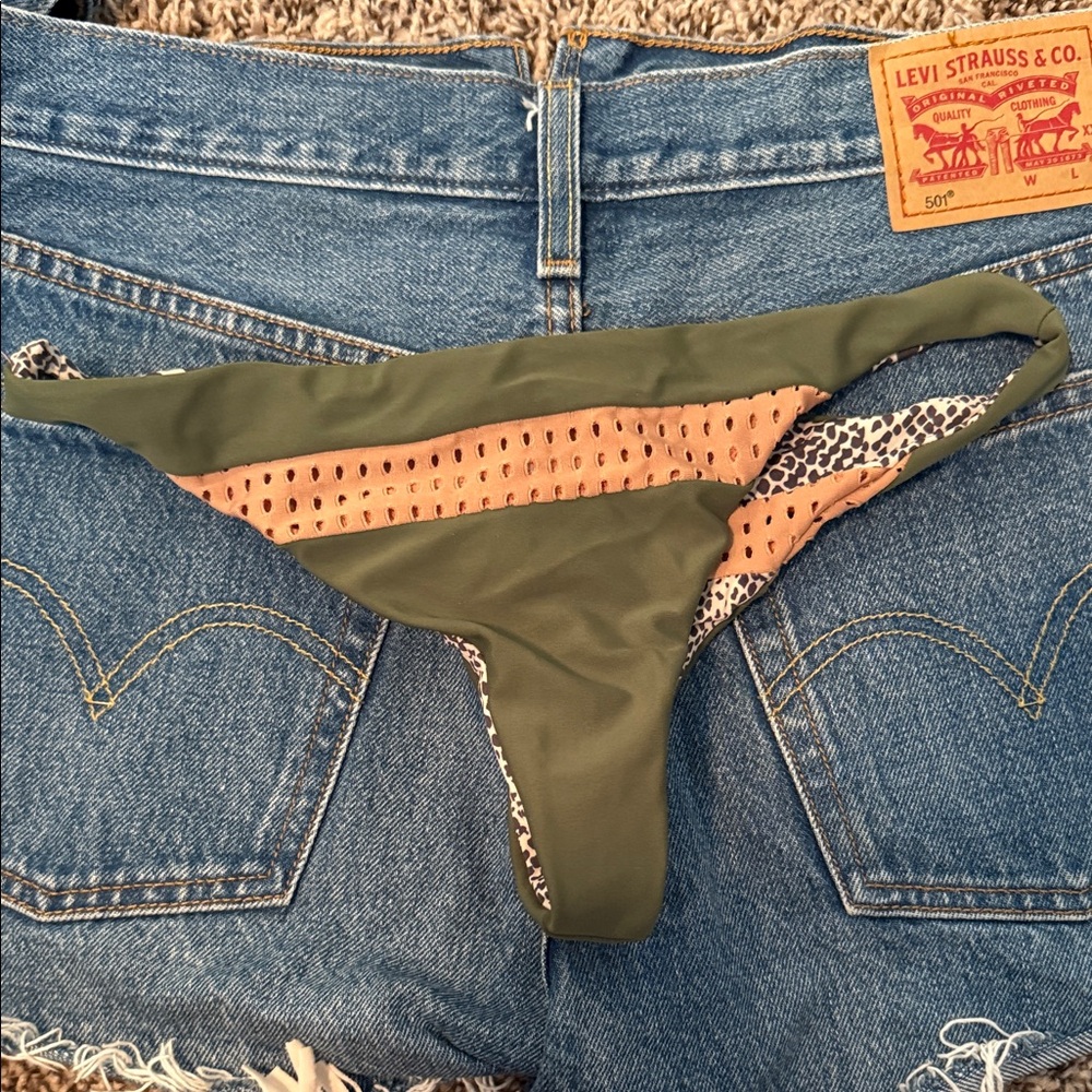 Acacia Mesh Bottoms